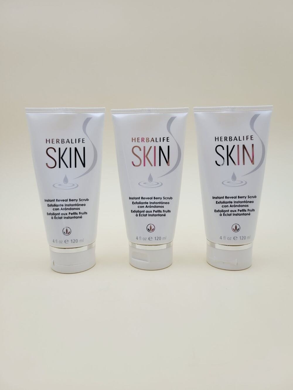 Vintage Herbalife SKIN Instant Reveal Berry Scrub 4.1 fl oz Lot 3 Facial Scrub